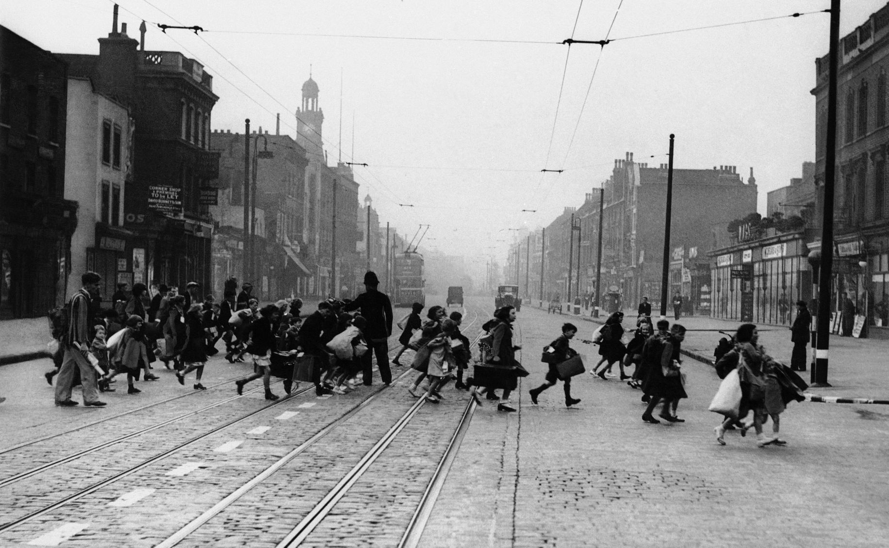 1939: English evacuation